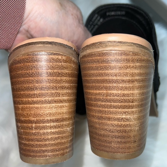 Journee Leather Huntly Black Bootie slides W/ Blocked Heels Sz 9 - Picture 7 of 12